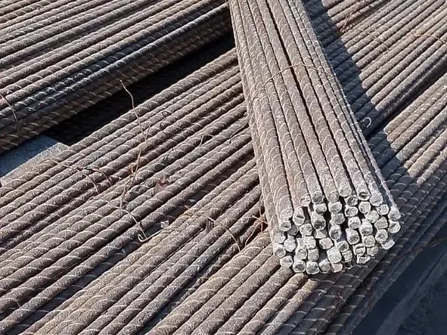 Колышки садовые для подвязки растений 2 метра